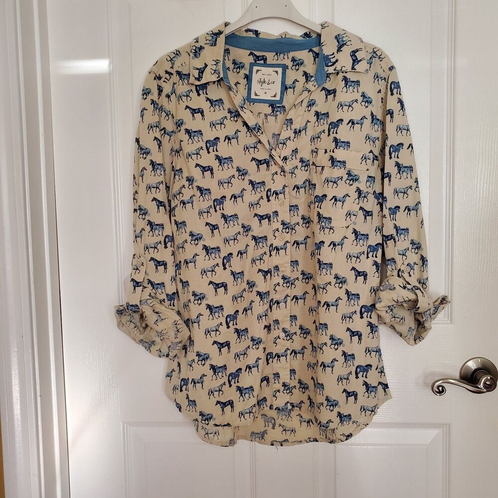 Horses!! Style & Co Cream & Blue Horse Roll Tab Sleeve Shirt MEDIUM 100% Cotton